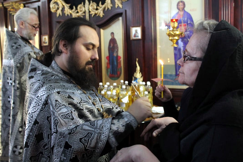   19 марта в храме сщмч. Мефодия епископа Петропавловского совершилось первое соборование в этом 2019 году 